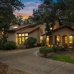 Villa Espanola